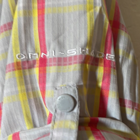 Columbia Omni-Shade shirt has zip pocket on side Size XL/TG NWT - Picture 2 of 7